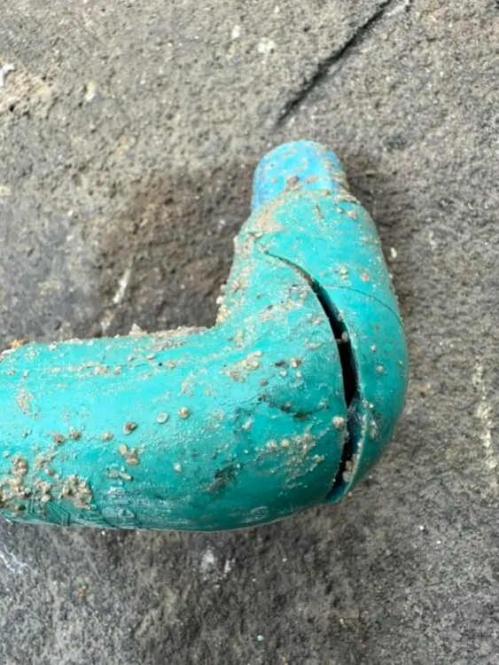 ซ่อมท่อน้ำดีรั่วใต้พื้น ดำเนินการเรียบร้อยครับผม 🙏🏻🙏🏻🙏🏻 ขอบคุณที่เรียกใช้บริการครับ 🥳🥳🥳🎉🎉🎉