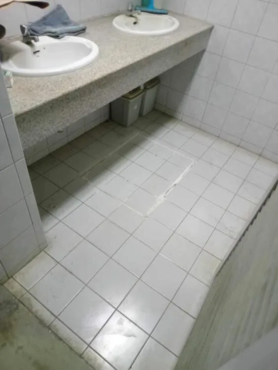 เดินระบบท่อน้ำดีใต้ถุนอาคาร โรงงานที่อยุธยา