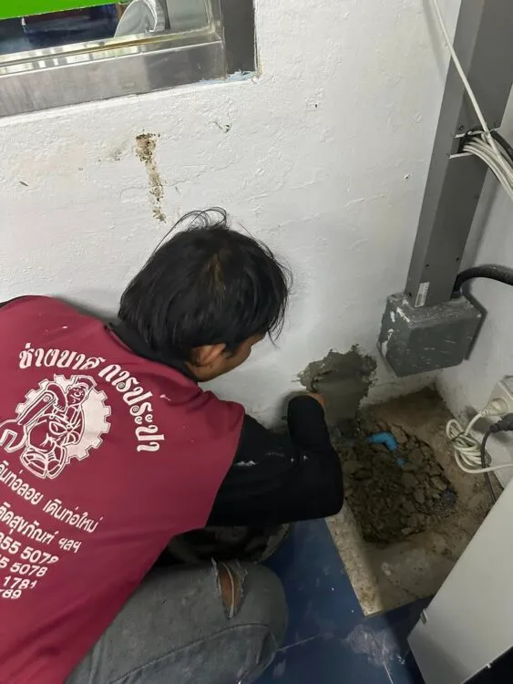 ซ่อมท่อน้ำดีรั่วใต้พื้น ดำเนินการเรียบร้อยครับผม 🙏🏻🙏🏻🙏🏻 ขอบคุณที่เรียกใช้บริการครับ 🥳🥳🥳🎉🎉🎉